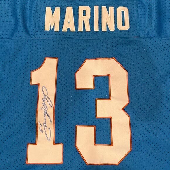 Mitchell & Ness NFL Throwbacks 1983 Dan Marino jersey, size XXL (56) - Picture 3 of 6